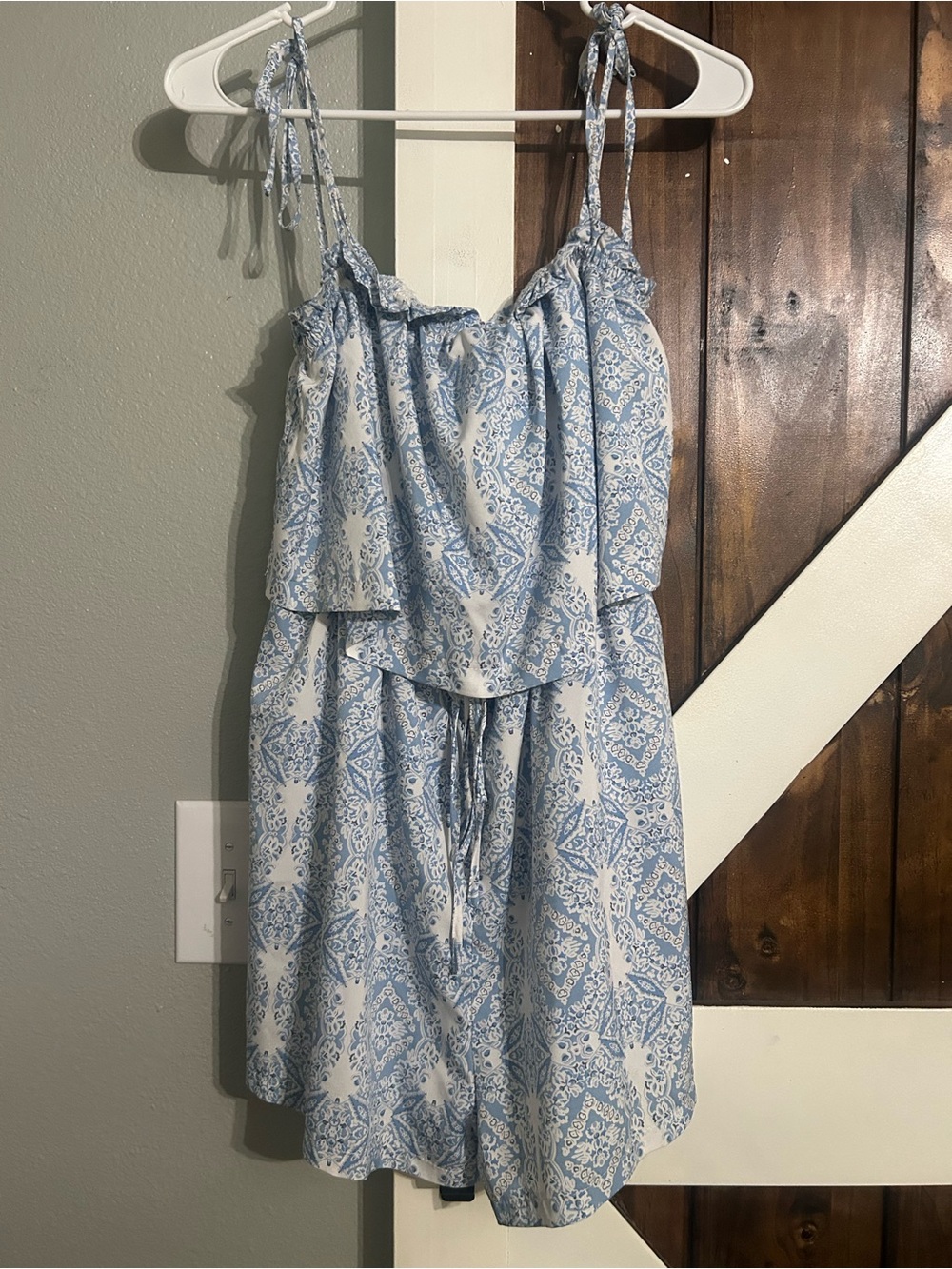 Blue & White Printed Tie-Shoulder romper